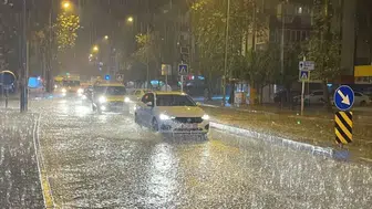 Diyarbakır'da sıcaklıklar düşüyor: Gök gürültülü sağanak yağış var
