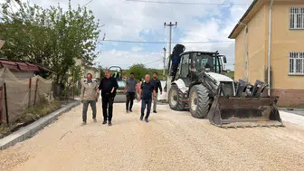 Diyarbakır'da 3 bin metrekarelik alanda yol seferberliği