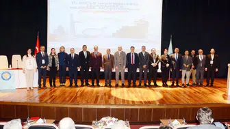 Dicle Üniversitesi'nde Lisansüstü Bilimsel Araştırmalar Sempozyumu başladı