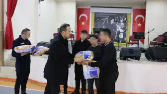Diyarbakır'da suça sürüklenen çocuklar unutulmadı: Hediyeleri verildi