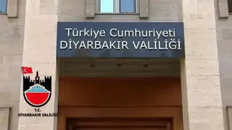 Diyarbakır'da okul çevresindeki silahlı kişiyle ilgili Valilik'ten açıklama