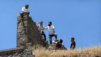 Son dakika! Diyarbakır Sur'da yürekler ağızlara geldi: Canına kıymak istedi