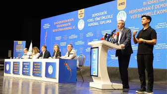 Bakırhan Diyarbakır'da kayyum uygulamalarını eleştirdi: Siyaset kurumunun ayıbı