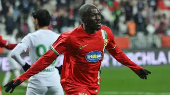 Amedspor bombayı patlattı: Samsunspor'un çok istediği yıldızın bonservisi alındı