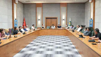 Diyarbakır'da 11 ilçe bir masanın etrafında toplandı: Hayati konu ele alındı