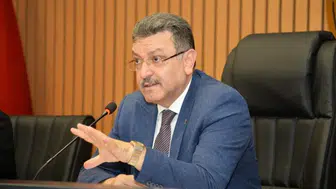 Trabzon'da Belediye Meclisi'nde Amedspor gündem oldu: Başkan Genç'ten silinen mesaj savunması