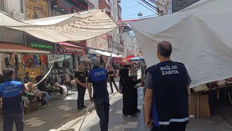 Diyarbakır'ın sokaklarında branda operasyonu: Tek tek söküldü