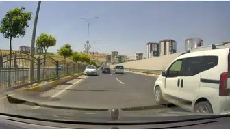 Şanlıurfa-Diyarbakır yolunda kuralları hiçe saydı: Trafikte büyük tehlike