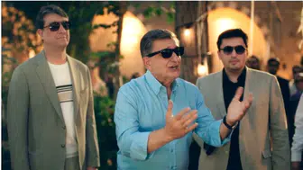 Güneş gözlüğüyle başlayan hikaye: Yılmaz Vural'dan Diyarbakır'da eğlenceli anlar