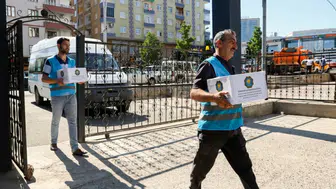 Diyarbakır Büyükşehir Belediyesi koli sayısını 5'ten 50'ye yükseltti, yüzler güldü