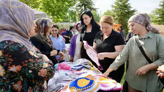 Diyarbakır'daki kursta kadınların bir yıllık emeği görücüye çıktı