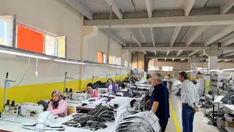 Çermik'te tekstil fabrikası istihdam kapısı oldu, onlarca kişi işe kavuştu