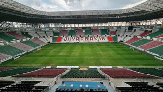 Amedspor'un yuvasına yüksek güvenlik: Diyarbakır Stadı'nda 5 metrelik kapı dönemi