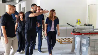 Diyarbakır'da 1105 metrekarelik alanda yükselen merkeze Eşbaşkan Bucak'tan teftiş