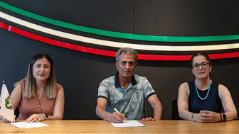 Amedspor Kadın Futbol Takımı'nda Cemal Cengizoğlu ile yola devam
