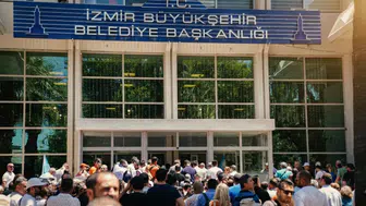 İzmir Büyükşehir Belediyesi'ne yapılan operasyon Diyarbakır'a sıçradı