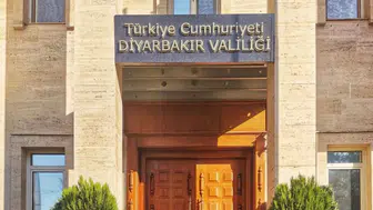Diyarbakır'da yatırım yapmak isteyenlere fırsat: Valilik dükkanları kiraya verecek