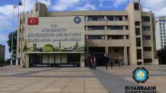 Diyarbakır Büyükşehir Belediyesi görsel hatası nedeniyle özür diledi