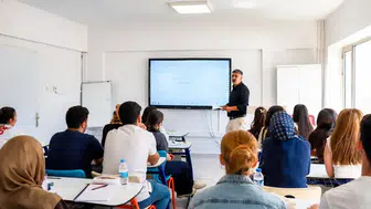 Diyarbakır'da yüzlerce öğrenci İçin ücretsiz eğitim kapısı açıldı: Yeni dönem başladı