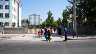 Diyarbakır'da okul önlerinde denetim: Zabıta ekipleri yoğun mesai yaptı