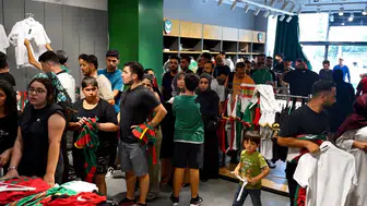Amedsporlu taraftarlar mağazalara akın etti: Yüzlerce kişi kuyruk oldu