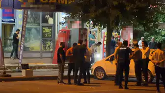 Diyarbakır’da otomobille geldiler, oyun salonuna ateş açtılar