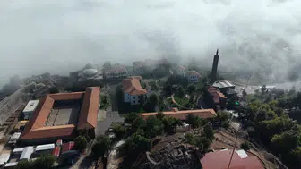 Diyarbakır'ın tarihi dokusu sis altında: Hevsel Bahçeleri ve surlar dronla görüntülendi