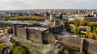 Diyarbakır'da 10 Ekim hava durumu: Sıcaklık mevsim normallerine ulaştı