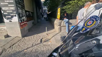 Diyarbakır Sur'da öğle saatlerinde silahlı saldırı: 2 kişi yaralandı, 1 gözaltı
