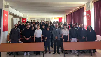 Diyarbakır'da veteriner hekim adayları kendi kulüplerini kurdu: Teorik bilgi sahada hayat buluyor