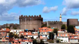 Diyarbakır'da bugün hava nasıl olacak? Sıcaklık 3 derece düşüyor, rüzgar kuvvetleniyor