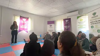 Diyarbakır'da kadın sağlığına önemli dokunuş: Meme kanseri eğitimi verildi