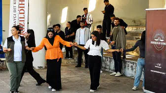 Dicle Üniversitesi kampüsü halaylarla şenlendi: Tanıtım günleri 22 Ekim'e kadar sürecek