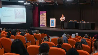 Diyarbakır'da meme kanseri farkındalık söyleşisi: "Şüpheli belirtide gecikmeyin"