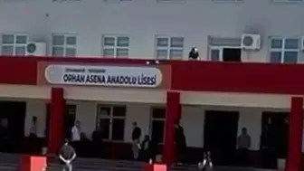Diyarbakır'da KPSS heyecanı: Sınava yetişmeye çalışan öğrenci merdivenlerde fenalaştı