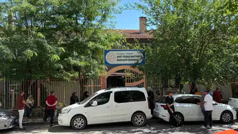 Diyarbakır'da LGS heyecanı Kimlik krizini son dakika müdahalesiyle aştı sınava yetişti
