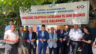 Çermik'te kadınların yıl boyu süren büyük emeği Kursiyerlerin el işleri ziyaretçileri
