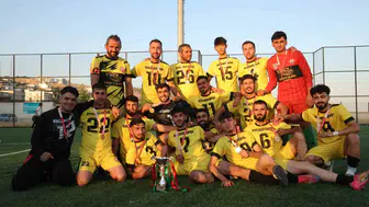 Diyarbakır'ın Kocaköyspor'u 23 maçta 23 galibiyetle namağlup şampiyonluk koltuğuna oturdu