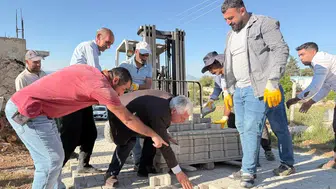 Çermik Belediyesi ilçedeki ulaşım ağını yeniliyor 30 mahallede yol çalışması başladı