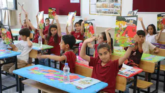 Diyarbakır genelinde büyük karne günü 477 bin öğrenci yaz tatiline merhaba dedi
