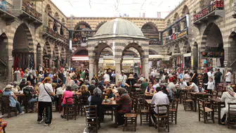 Kurban Bayramı tatili Diyarbakır turizmine ilaç gibi geldi Esnafın yüzü yeniden güldü