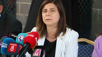 Sur'da yayalaştırma hamlesi Kaldırımlar işgalden temizlenerek vatandaşlara açılıyor