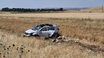 Diyarbakır Çevre Yolu'nda korkutan kaza Kontrolden çıkan cip tarlaya uçtu, 5 kişi