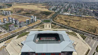 Amedspor'da Süper Lig heyecanı başladı: Diyarbakır Stadyumu baştan aşağı yenileniyor