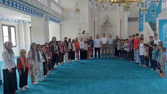 Çermik'te minik öğrencilerin Kur'an kursu heyecanı Kapanış programı renkli görüntülere