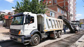 Diyarbakır Bağlar’ın çehresi değişiyor 5 cadde 10 bin ton asfaltla baştan aşağı