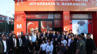 Bakanlar Çiftçi ve Bak Diyarbakır'da Amedspor maçı öncesi kritik temaslar gerçekleştirildi