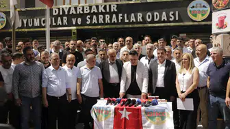 Diyarbakır iş dünyasından kuyumcu esnafına yönelik saldırıya sert tepki Biz buradayız