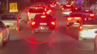 Diyarbakır Silvan Bulvarı'nda itfaiye aracına yol vermeyen çakarlı araç tepki çekti