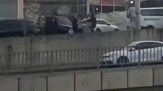 Diyarbakır'da 3 kişinin öldüğü silahlı kavga anı kamerada: Dehşet anları saniye saniye